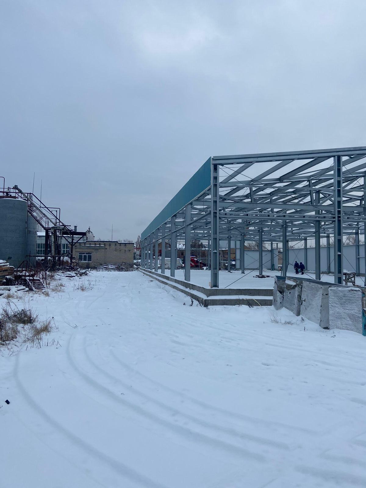 Обшивка ангара сэндвич-панелями