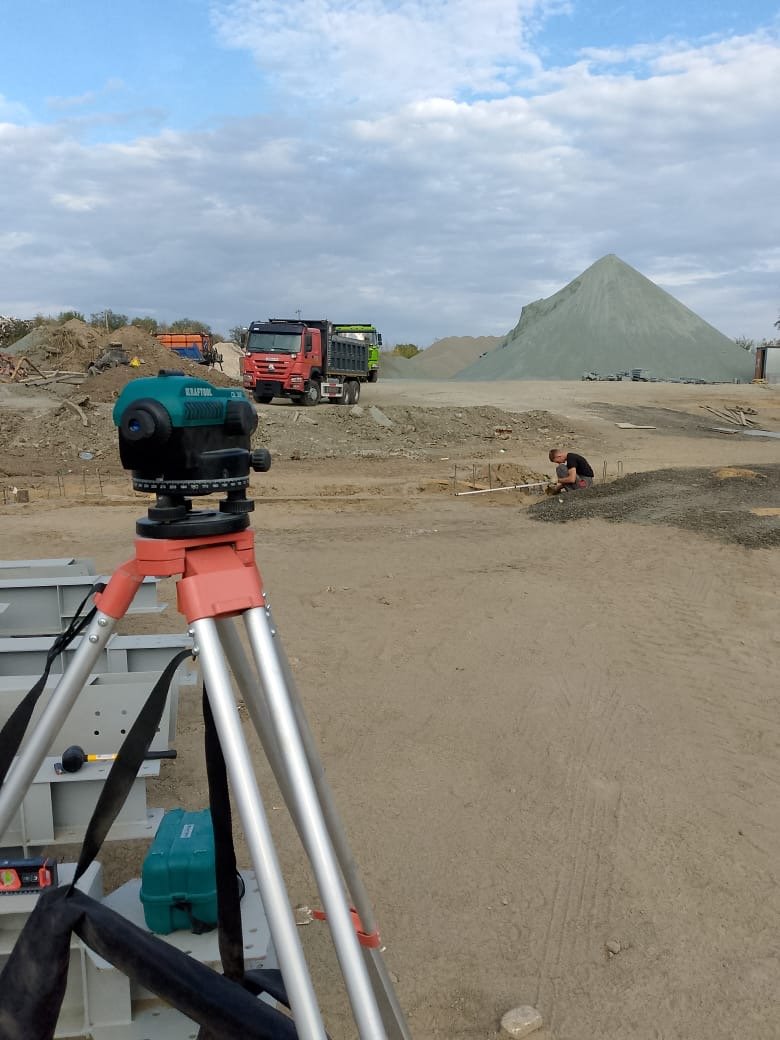 Выполнение геодезических работ при строительстве склада