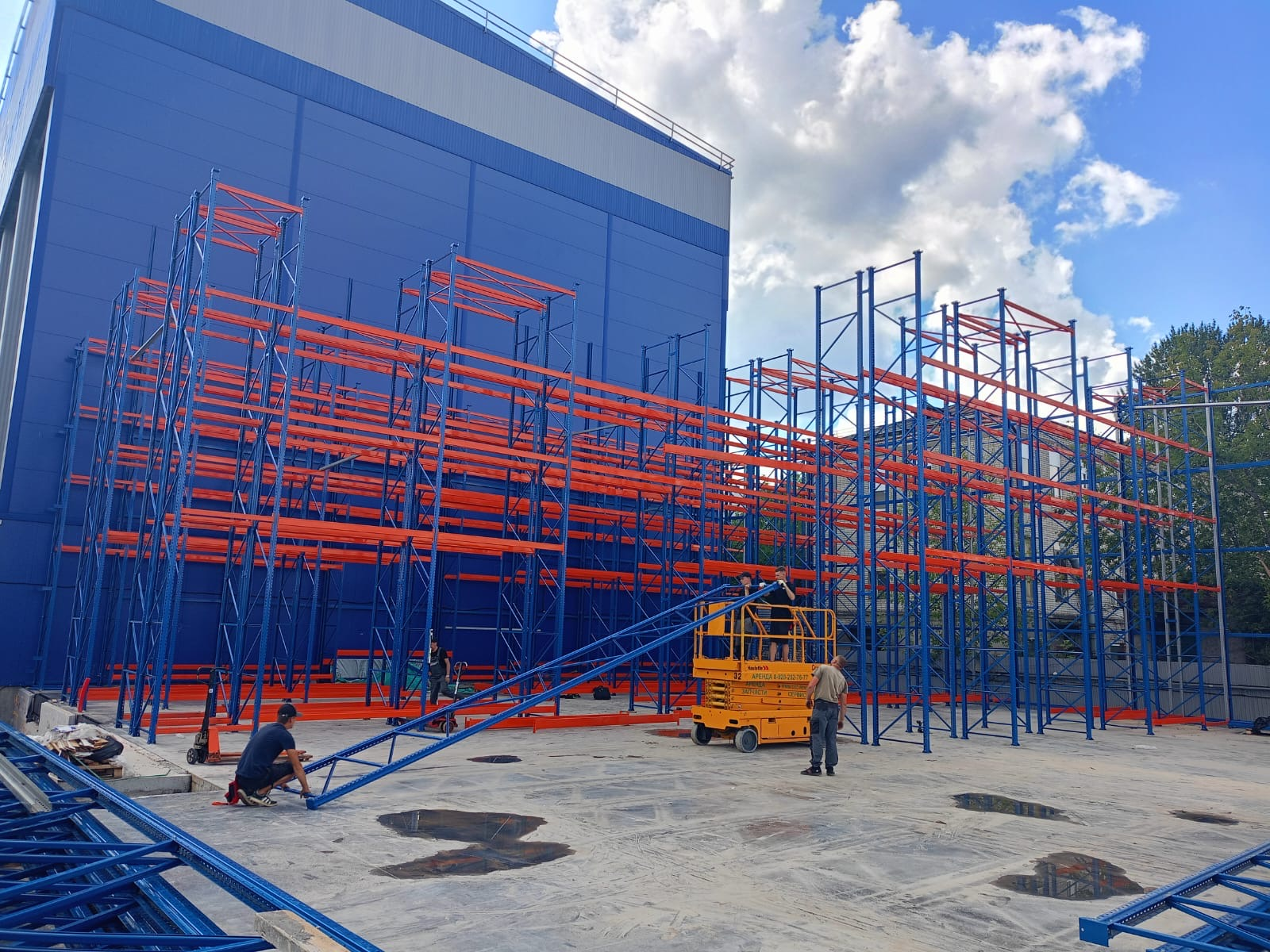 Выполнение монтажных работ по сборке снс склада