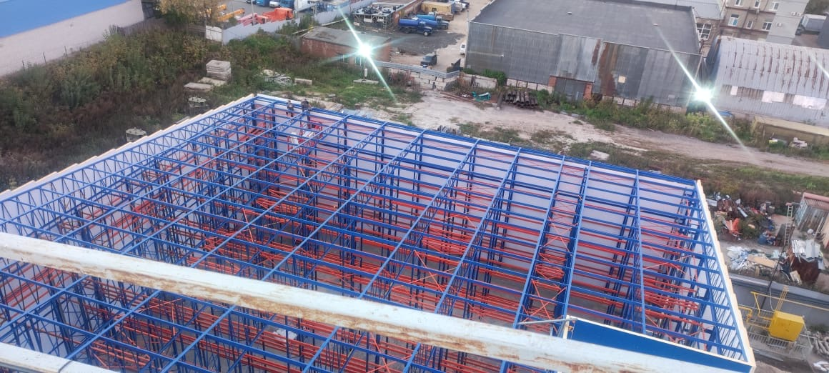 Строительство снс склада вид кровли сверху