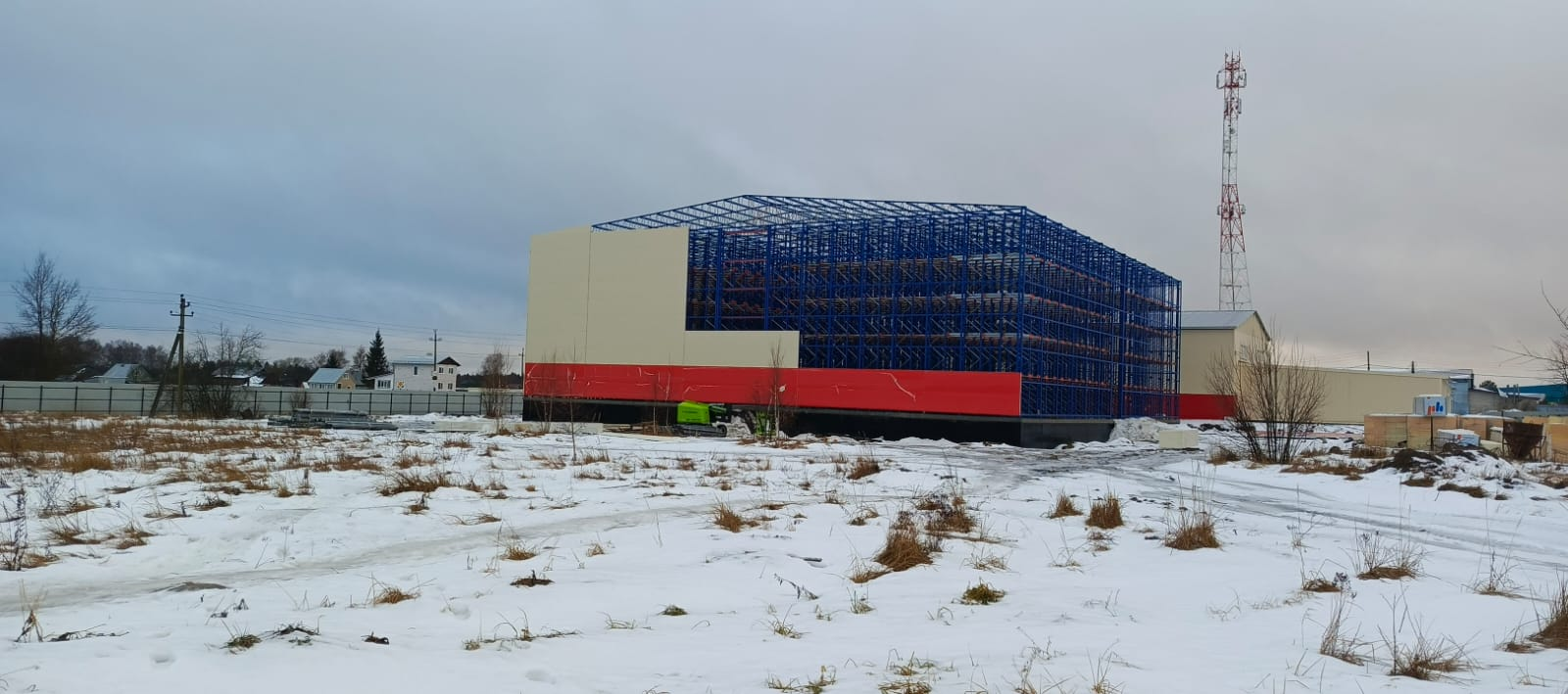 Строительство самонесущего склада на базе набивных (глубинных) стеллажей.